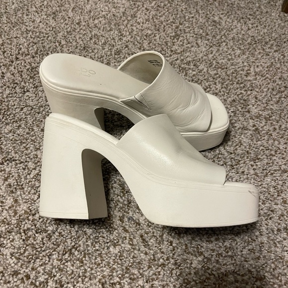 Aldo Maysee Platform Mules - Picture 1 of 3
